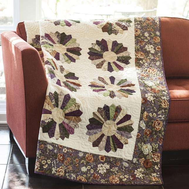 Dresdan Botanica Complete  Quilt Kit