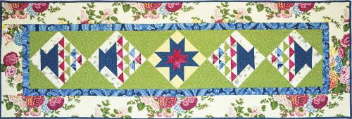 AUBRIELLE Basket Table Runner Quilt Pattern: Ivory